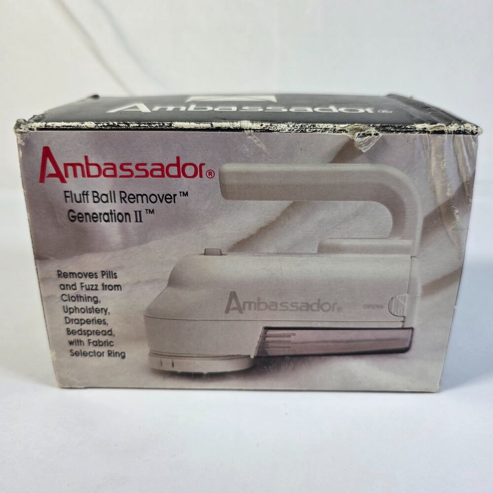 Vintage Ambassador Generation II Fluff Ball Remover Fabric Shaver New Open Box